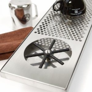 COMBO QUẦY BAR TIÊU CHUẨN CHÂU ÂU 12 voi nhan ly tren quay bar jiwins jw gr16r