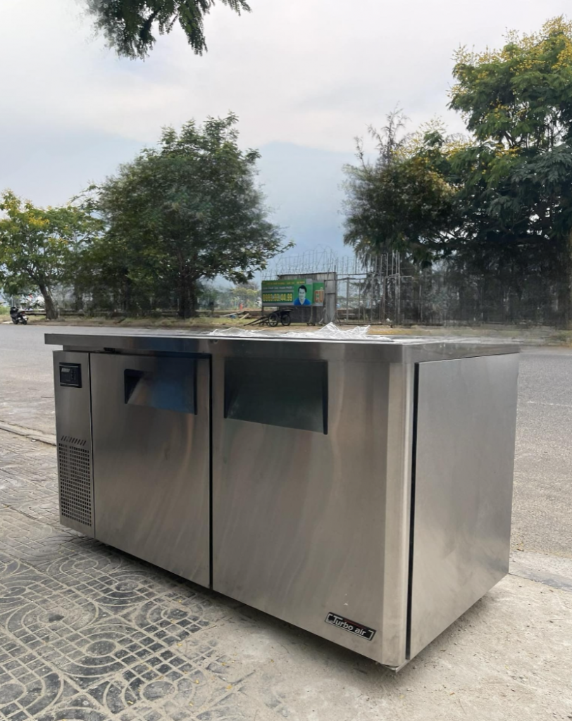 Bàn Mát Salad 2 Cánh Turbo Air KSR15-2 4 ban-mat-salad-2-canh-turbo-air-ksr15-2